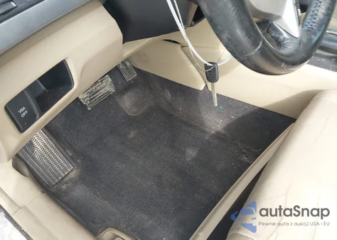 2009 Honda Accord 2.4 Ex-L from USA, damaged, VIN 1HGCS12829A016161